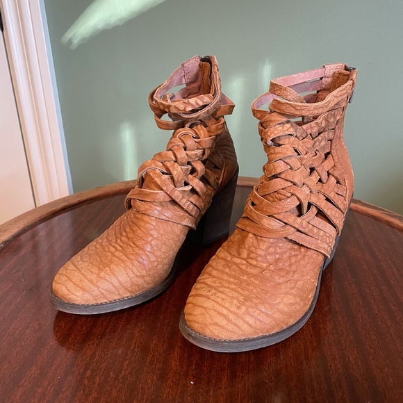 Free People Leather Boots - Picture 3 of 7